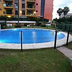 Impresionante Primera Linea De Playa, Bajondillo アパート トレモリノス