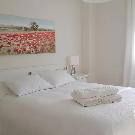 Impresionante Primera Línea De Playa, Bajondillo Apartamento