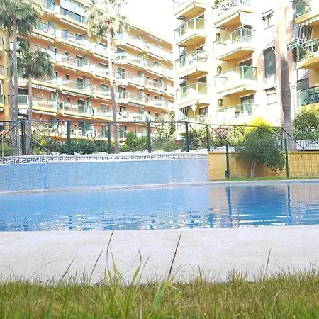 Апартаменты Impresionante Primera Linea De Playa, Bajondillo Торремолинос